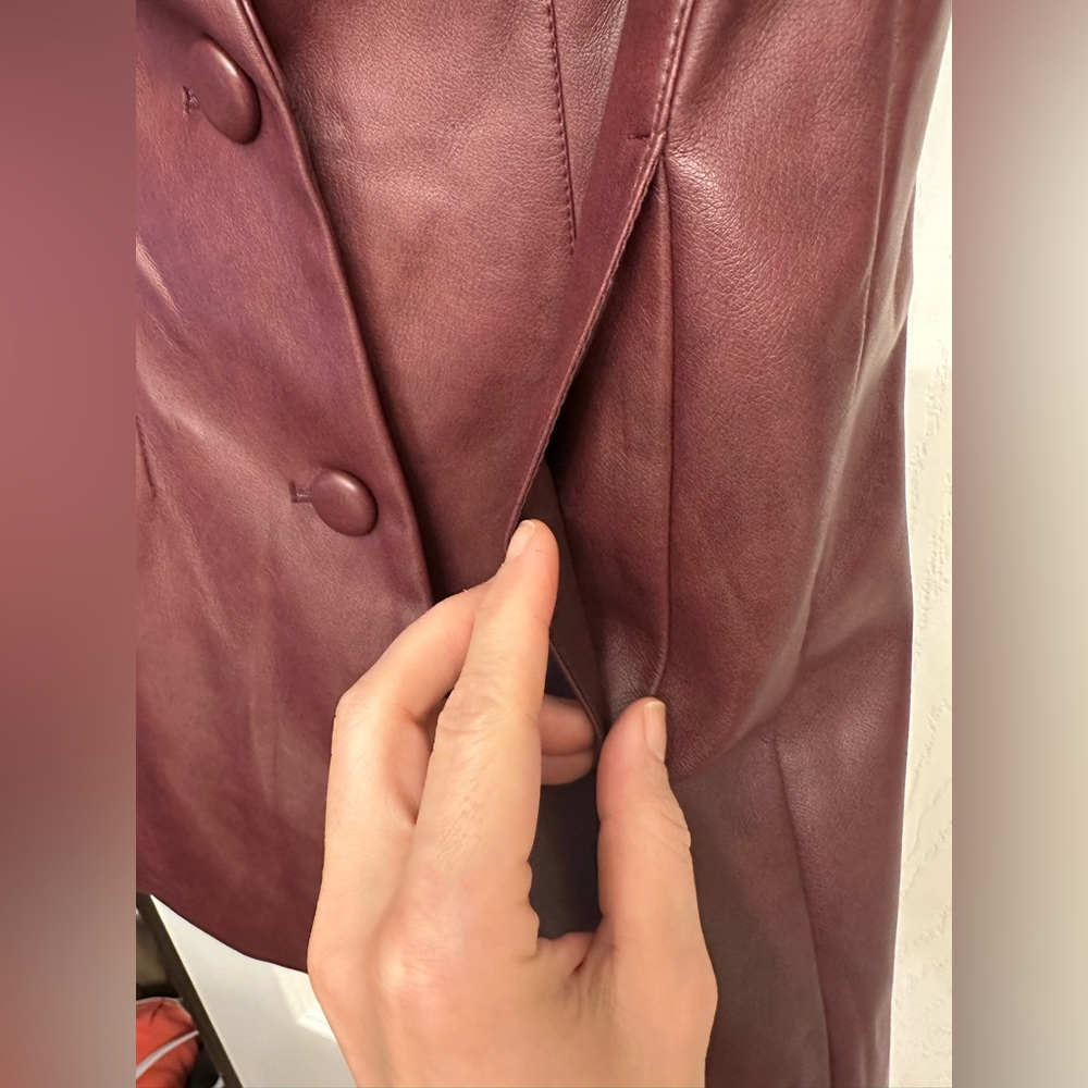 7 For All Mankind Maroon Vegan Leather Blazer - Picture 5 of 8